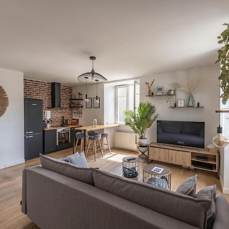 Appartement T2 - Vue Imprenable Sur La Cathedrale Quimper Exteriér fotografie